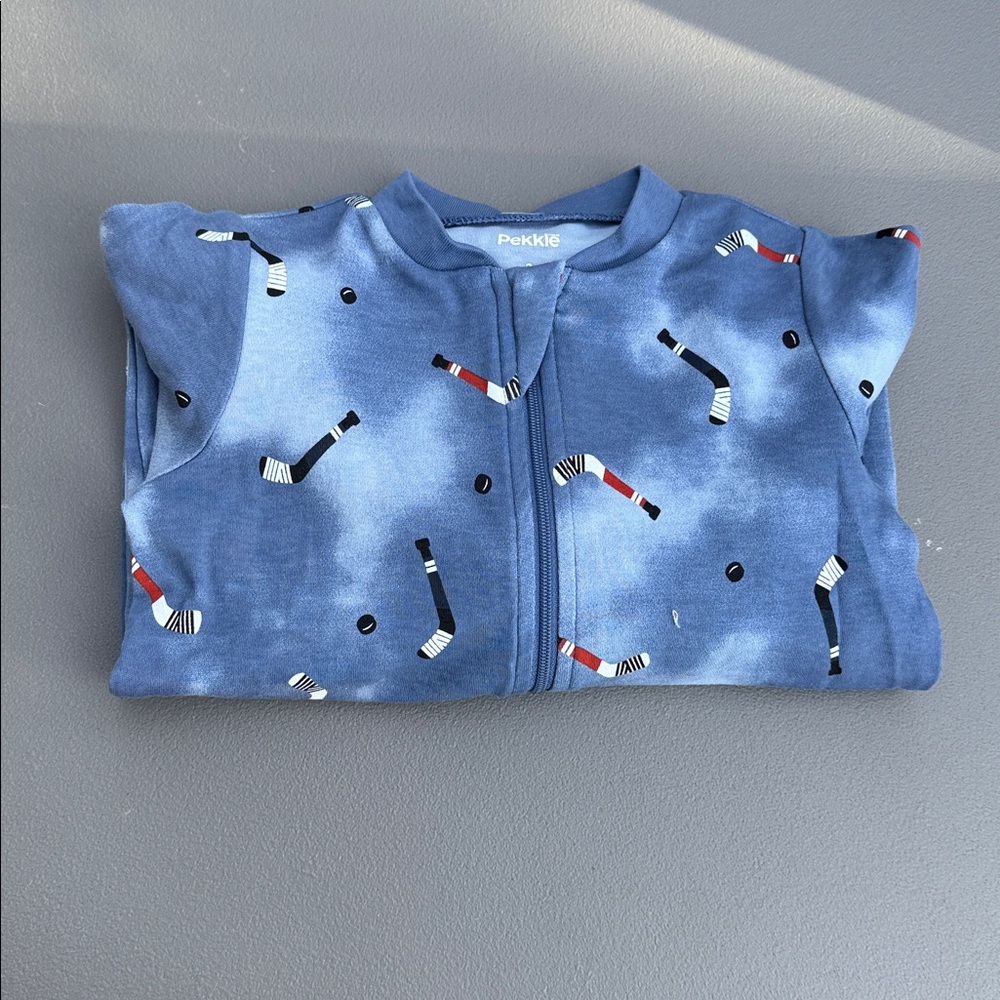 🍄2T PEKKLE onesie pajamas, Blue Kids 1pc with Fun hockey Pattern organic cotton